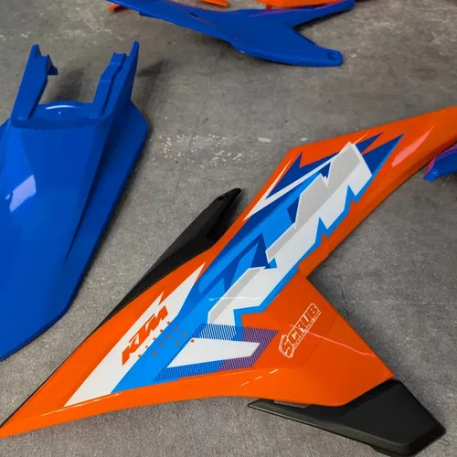 KTM 2024 2025 EXC XC-W EXC-F XCF-W Restyle Plastics kit + Fork guards