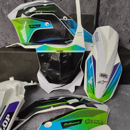 Plastics + Graphics Kawasaki KX450 2019-2023 KX250 2021-2024 KXF