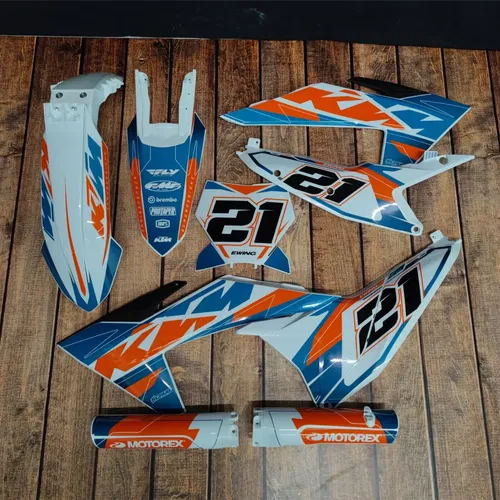 Plastics + Graphics applied KTM 2023 2024 XC XC-F SX SX-F 125 250 300 350 450