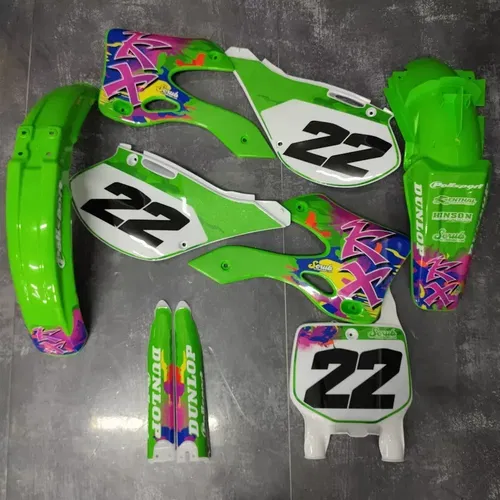 Plastics + Graphics Kawasaki KX125 KX250 1999 2000 2001 2002 KX 125 250