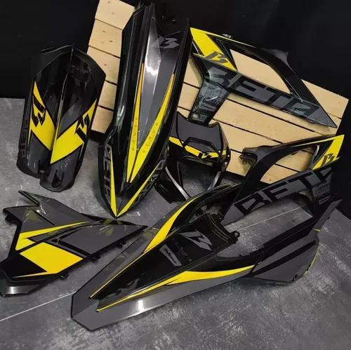 Plastics + Graphics applied Beta RR Polisport Restyle 2019