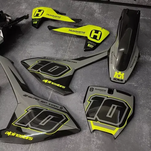Plastics + Graphics Husqvarna TC 65 2016-2023  Custom race number