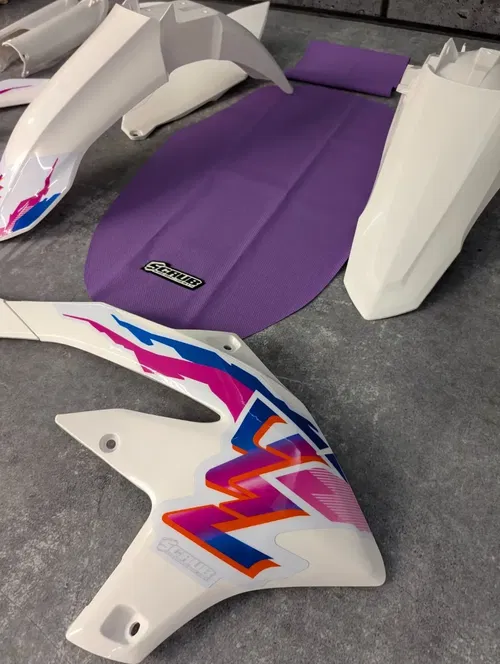 Plastics + Graphics + Seat cover Yamaha YZ450F 2023-2025 YZ250F 2024-2025 Retro