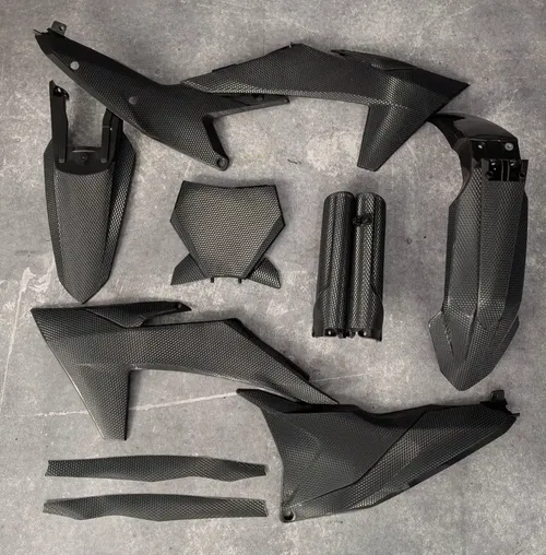 Plastics + Graphics KTM 2025 XC XC-F SX SX-F Textured PRIZM Finish full black