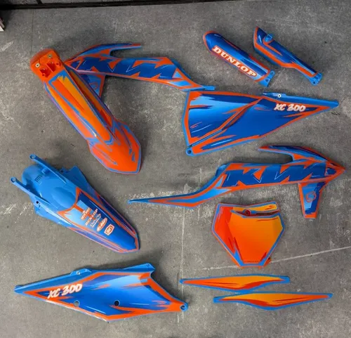 Plastics + Graphics KTM 2019-2022 XC XC-F SX SX-F Orange Blue TLD