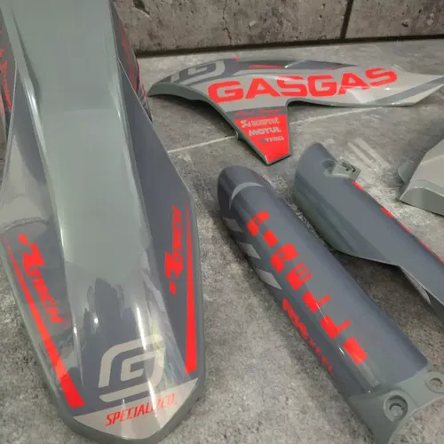 Plastics + Graphics GAS GAS 2021 2022 2023 EC EC-F Series