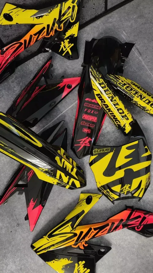 Plastics + Graphics Suzuki RMZ 450 2018-2025 RMZ 250 2019-2025 decals applied