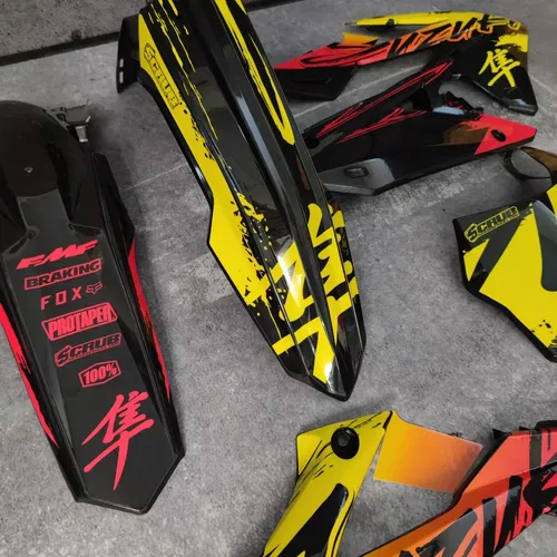 Plastics + Graphics Suzuki RMZ 450 2018-2025 RMZ 250 2019-2025 decals applied