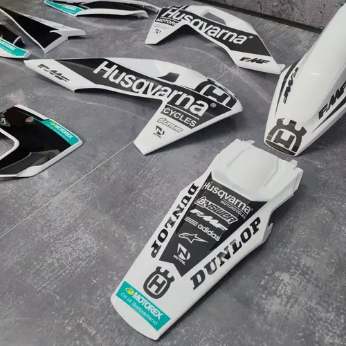 Plastics + Graphics Husqvarna TE FE 2020 2021 2022 2023