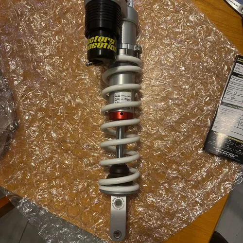 Rear shock (Factory Connection)