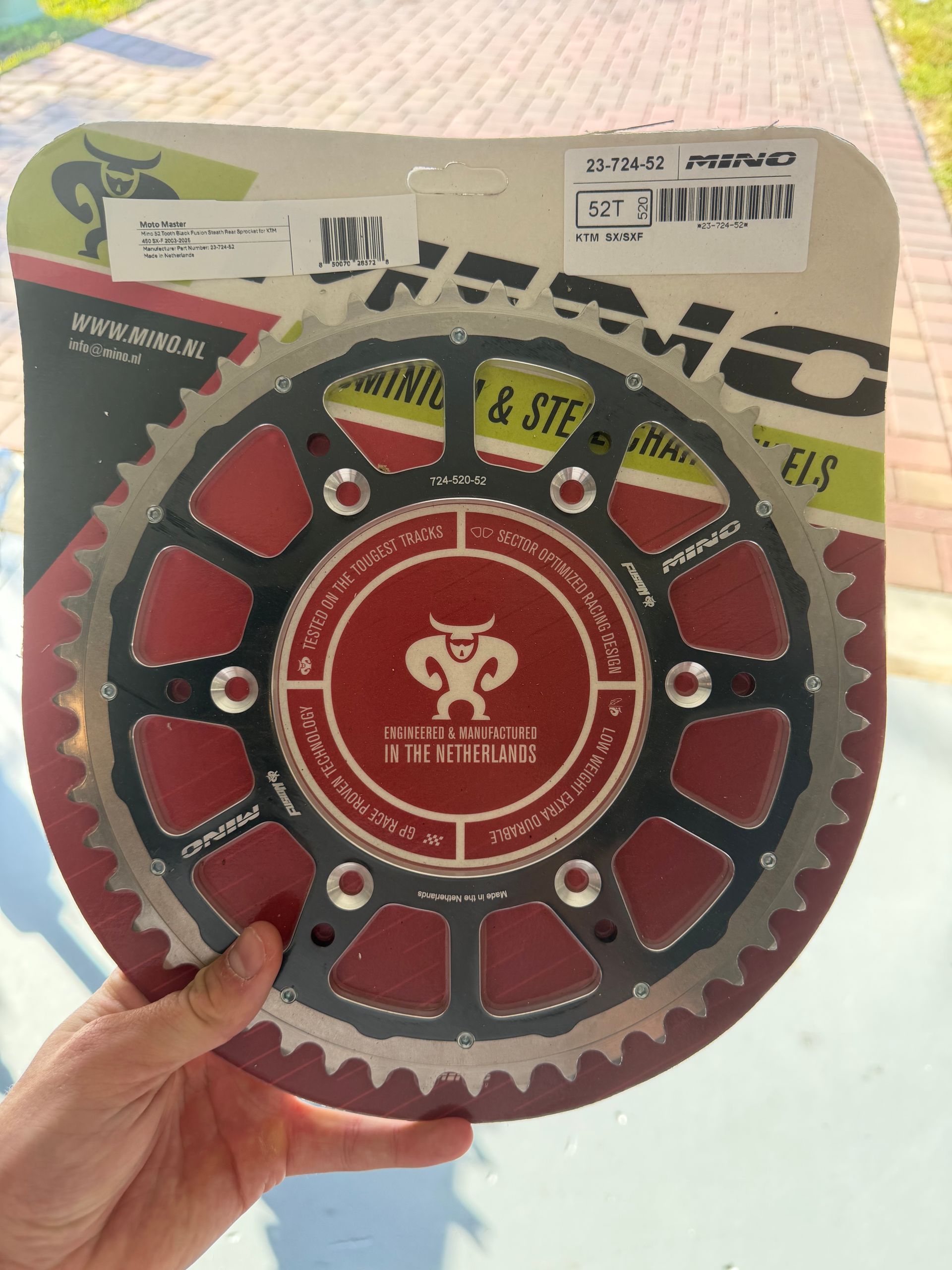 Ktm/husky Big Bikes 125/250/350/450 
52T Rear Sprocket Alu/steel Ring 