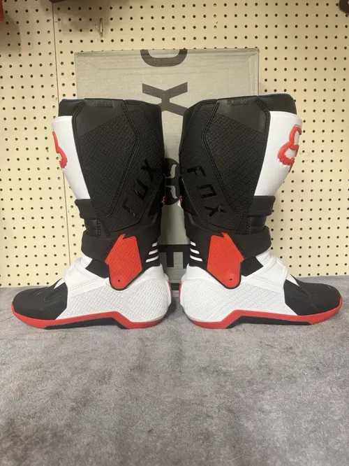 New Unreleased Fox Racing Motion Boots - White/Flo Red - US Size 10