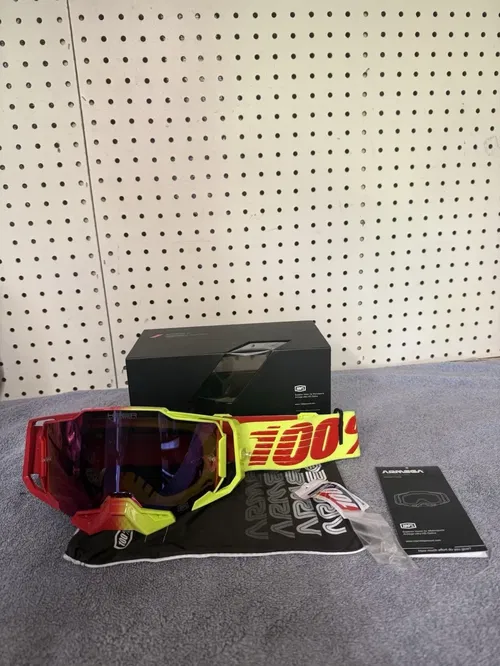 100 % ARMEGA Goggles - Solaris HiPER Red Mirror Tint Lens