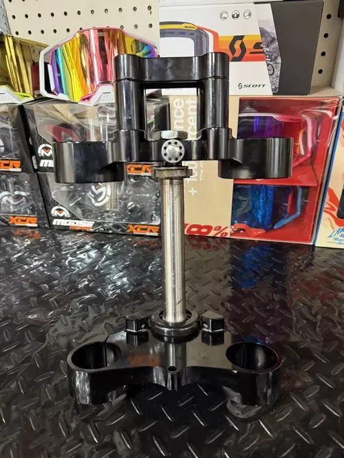 Marzocchi KLX / DRZ 110 Triple Clamp