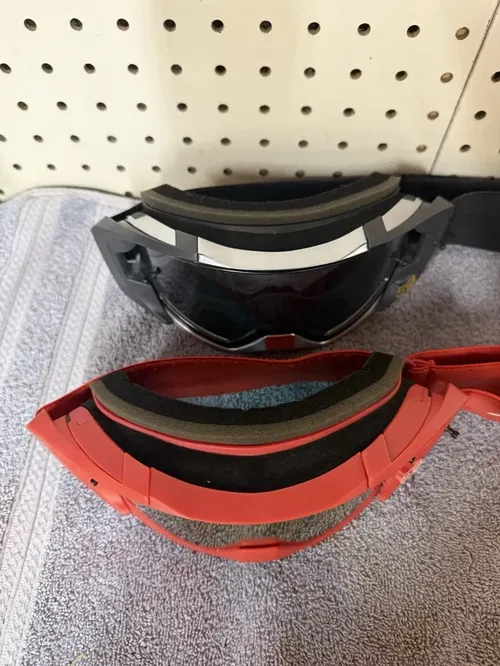Fox Vue Motocross Goggles Bundle 5 Sets