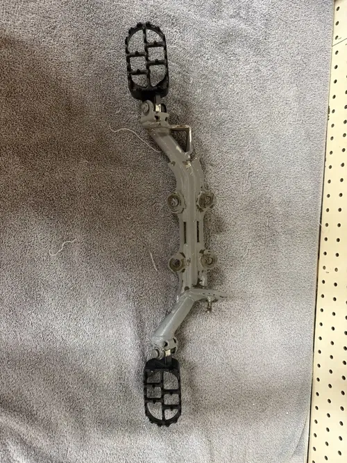 KLX 110 / DRZ 110 OEM Peg Bar With Oversized Pegs