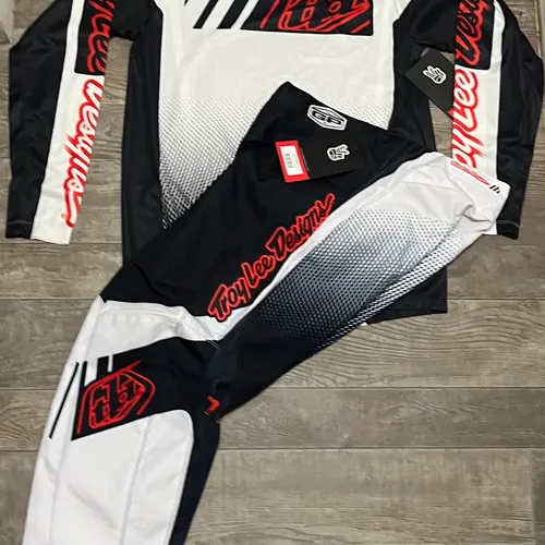 Troy Lee Designs GP Icon Jersey/Pants - Medium/34