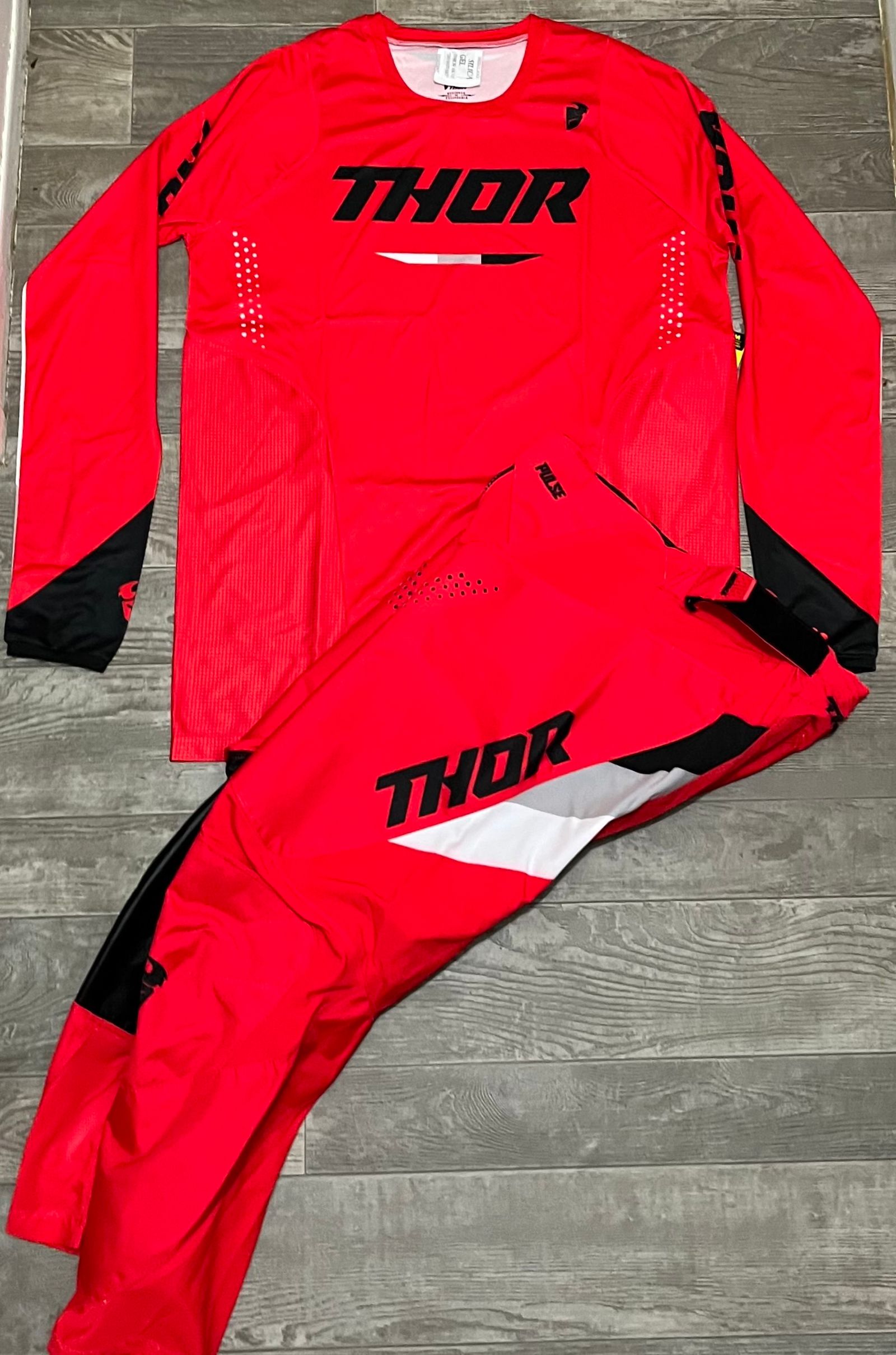 Thor Pulse Tactic Gear Combo - Red - XXL / 38