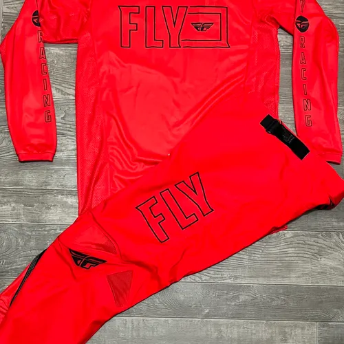 Fly Racing Kinetic Fuel Mx Gear Combo - Red/Black