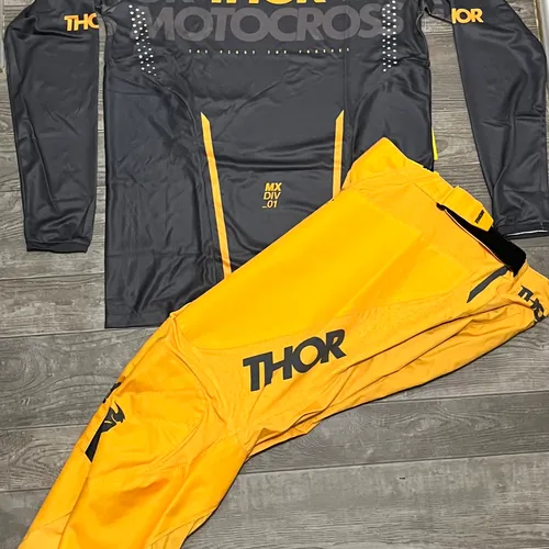 Thor Pulse Mono Gear Combo - Dark Gray/Yellow