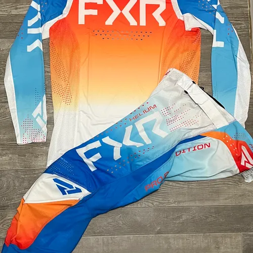 FXR Helium MX Gear Combo - Blue/Tangerine - XL / 38