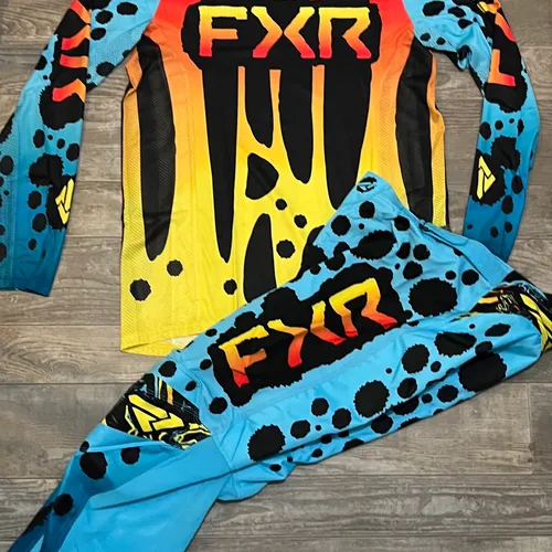 FXR Podium Dart MX Gear Combo - Large/34