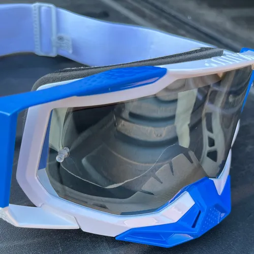 100% Racecraft 2 Goggles - White/Blue W/ Silver Mirror Lens