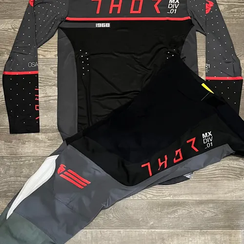Thor Prime Ace Gear Combo - Charcoal/Black - Large / 32
