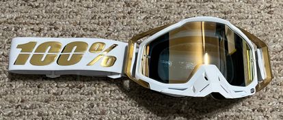 100% Racecraft Goggles - White/Gold W/ Gold Mirror Lens