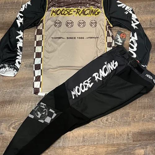 Moose Racing M1 Gear Combo - Tan/Black - Medium / 30