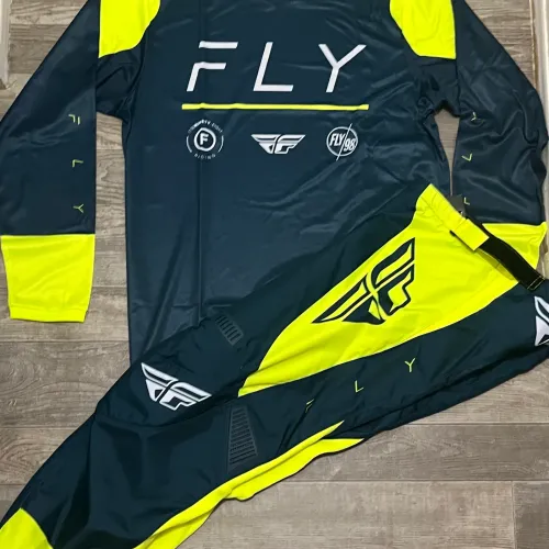 Fly Racing F-16 Gear Combo - Navy/Hi-Vis/White - Large / 32