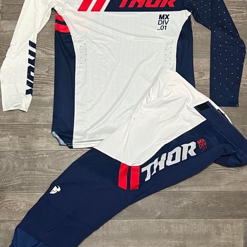 Thor Prime Drive Gear Combo - Navy/White - Large / 32