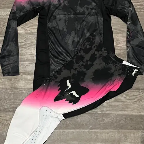Fox Racing Flexair Detonate Gear Combo - Medium / 32