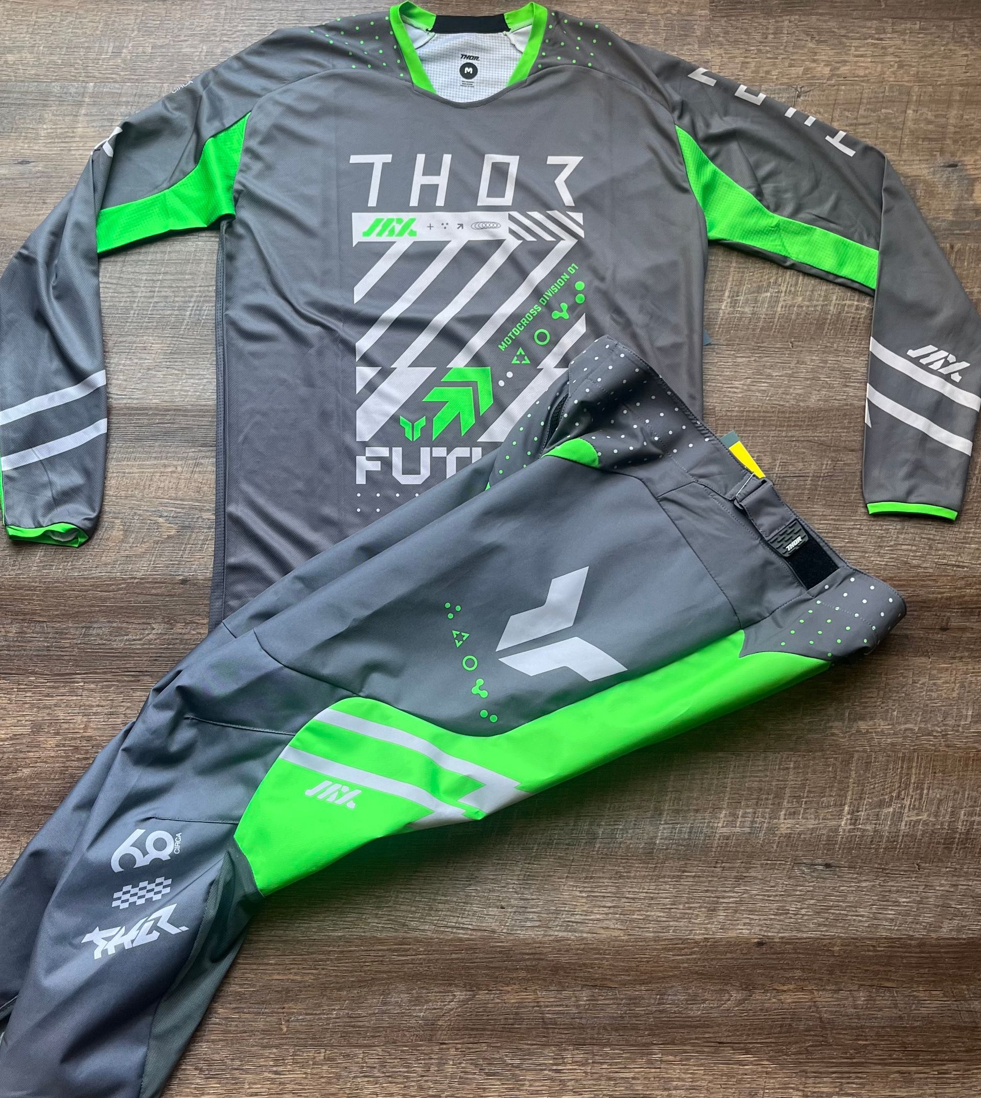 Thor Launchmode Futura Gear Combo - Charcoal/Green