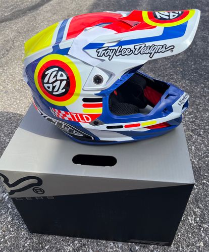 Troy Lee Designs SE5 Comp Drop in Helmet - White / Medium