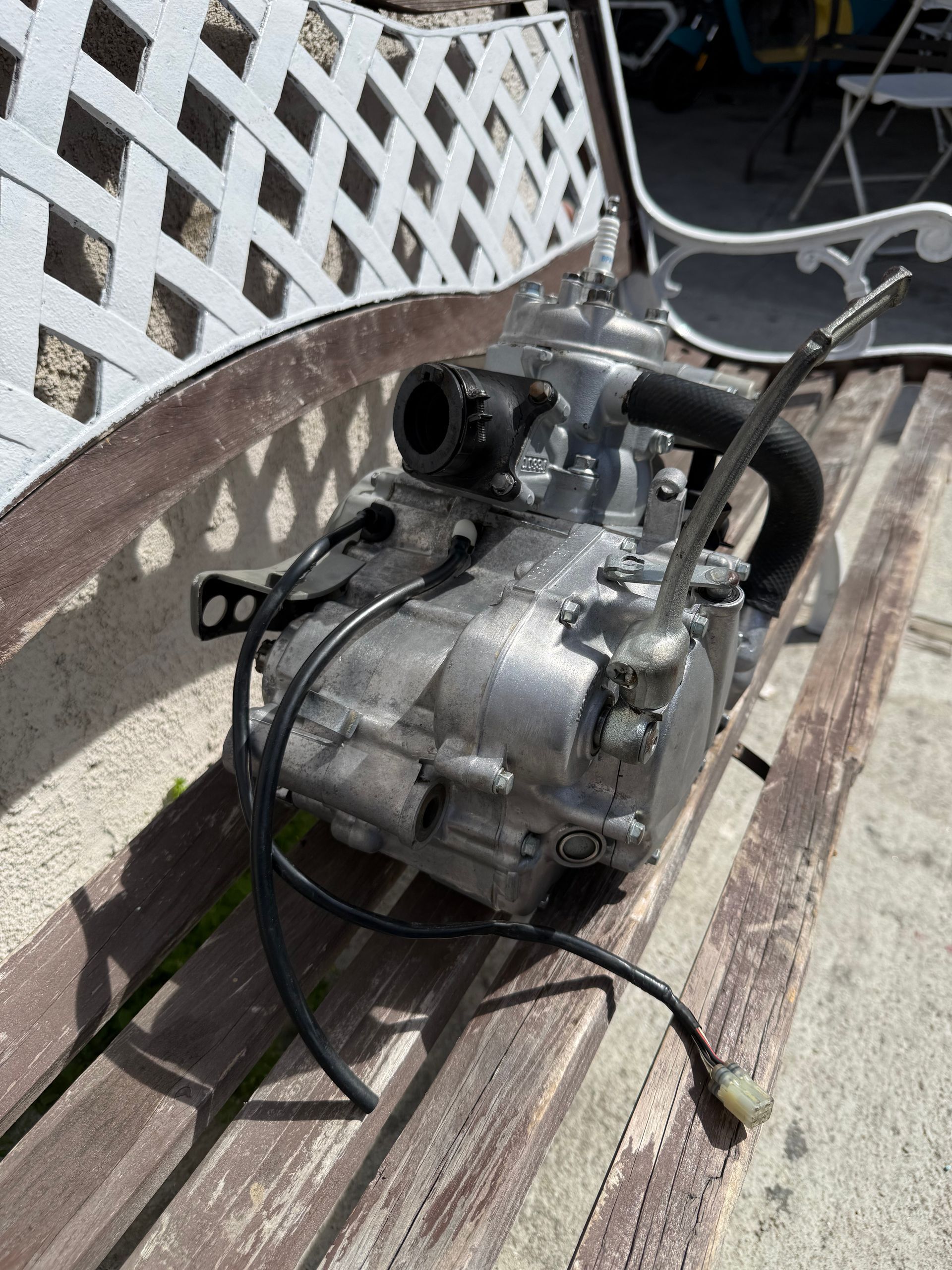 1998-2000 Kx100 Kx80 Complete Engine For Parts 
