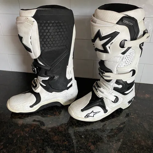 Alpinestars Tech 10 Boots Size 8