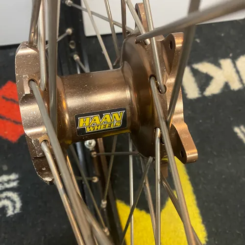 Haan Magnesium Hubs Excel Rims 19" 21"