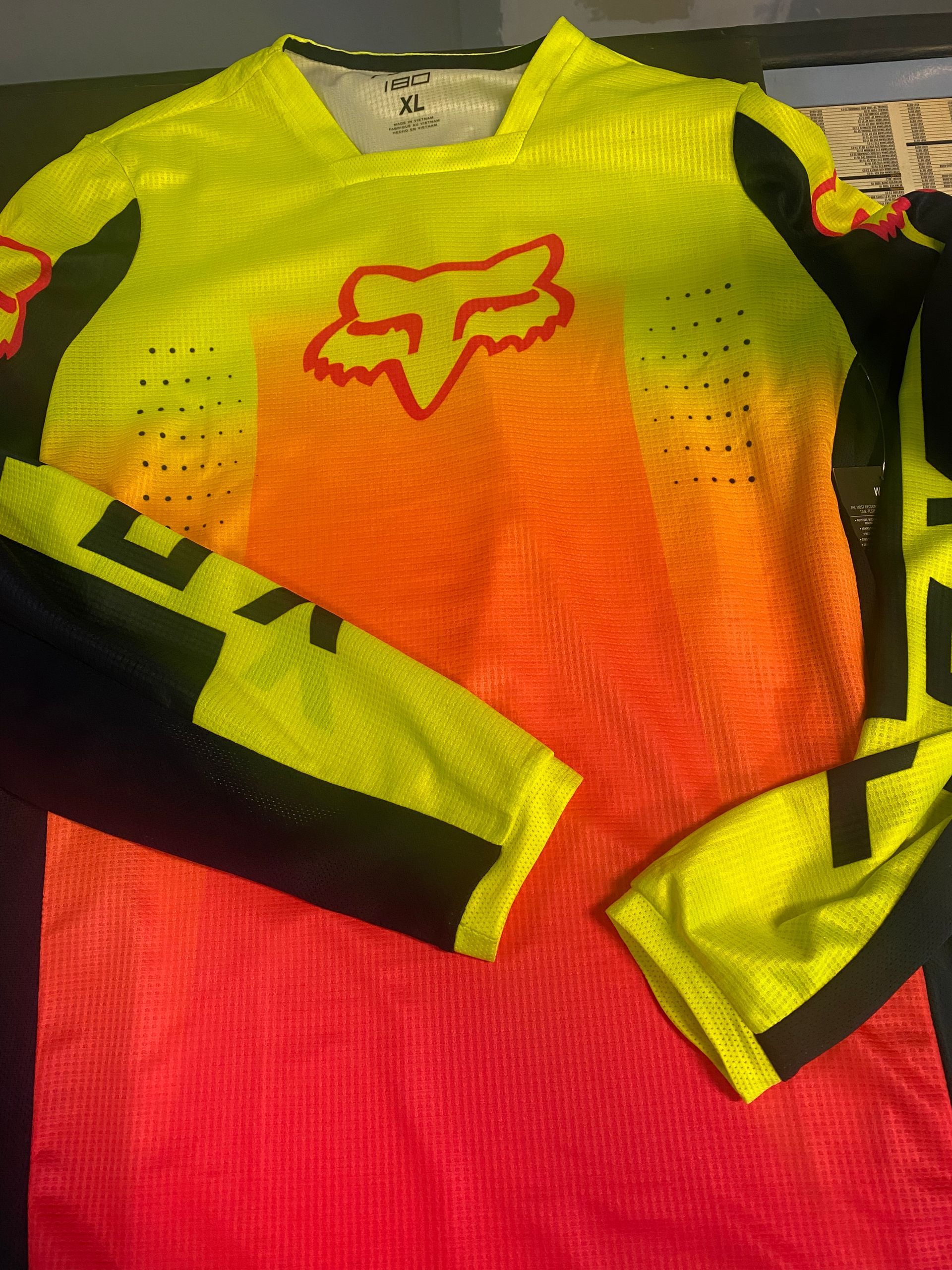 Fox 180 Leed Pink Jersey XL / Pants 8 