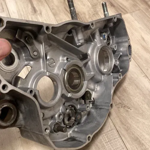 2003 RM250 Engine Case