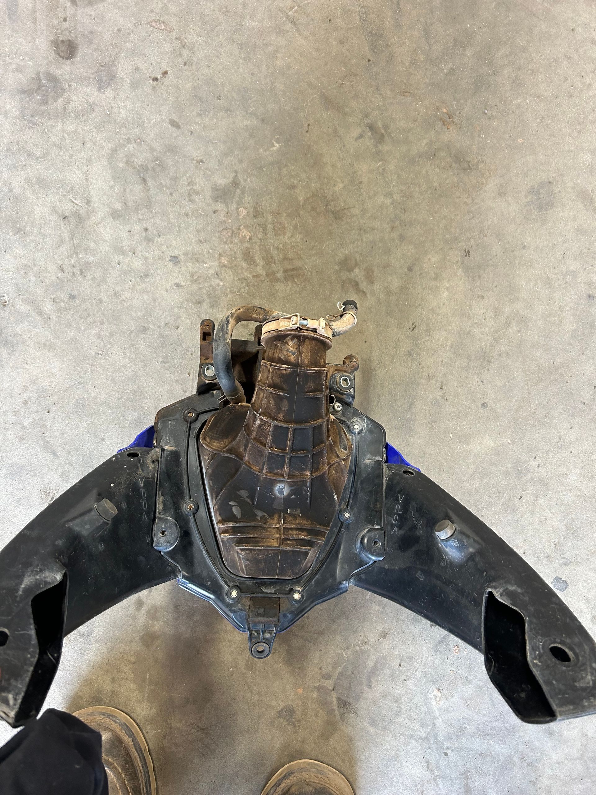 2017 yamaha yz450fx air box
