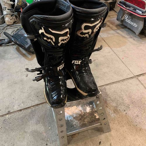 Men's Fox Racing Boots - Size 9