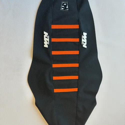 TS KTM Seat Cover 