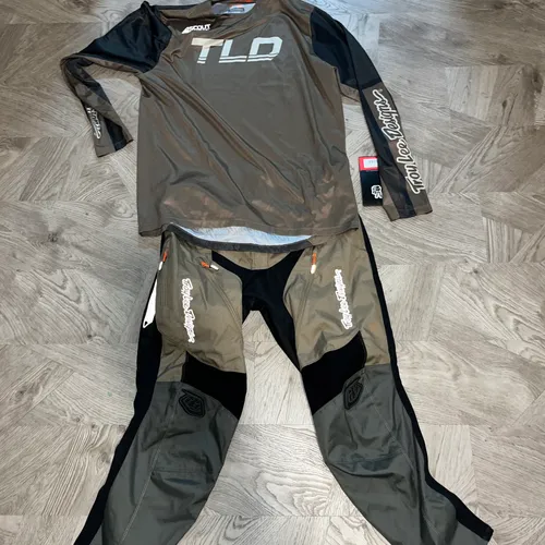 Troy Lee Designs Scout GP Gear Set, Brand New Pants