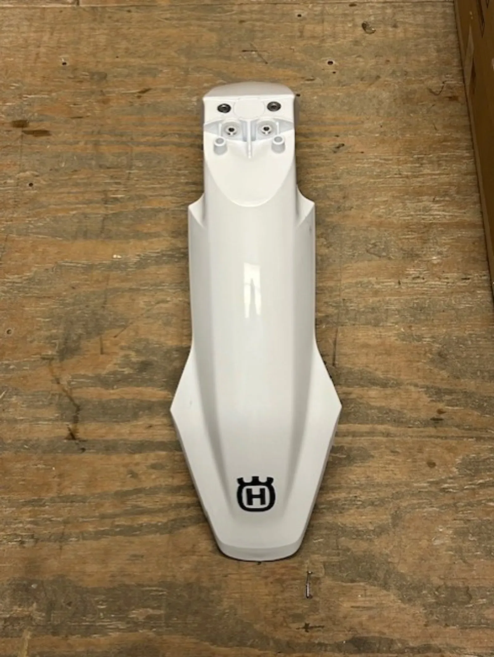 ハスクバーナ　フロントフェンダー Front Fender Husqvarna 2023-2024
