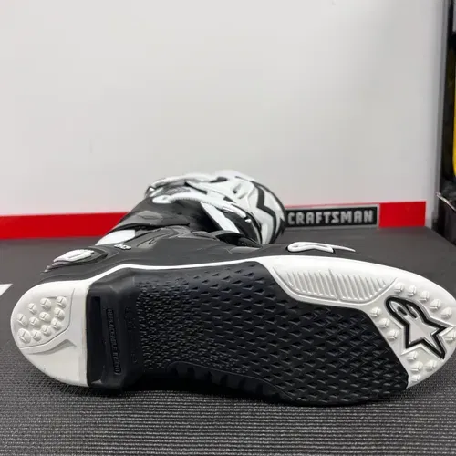 Tech 10 Boots - Size 11