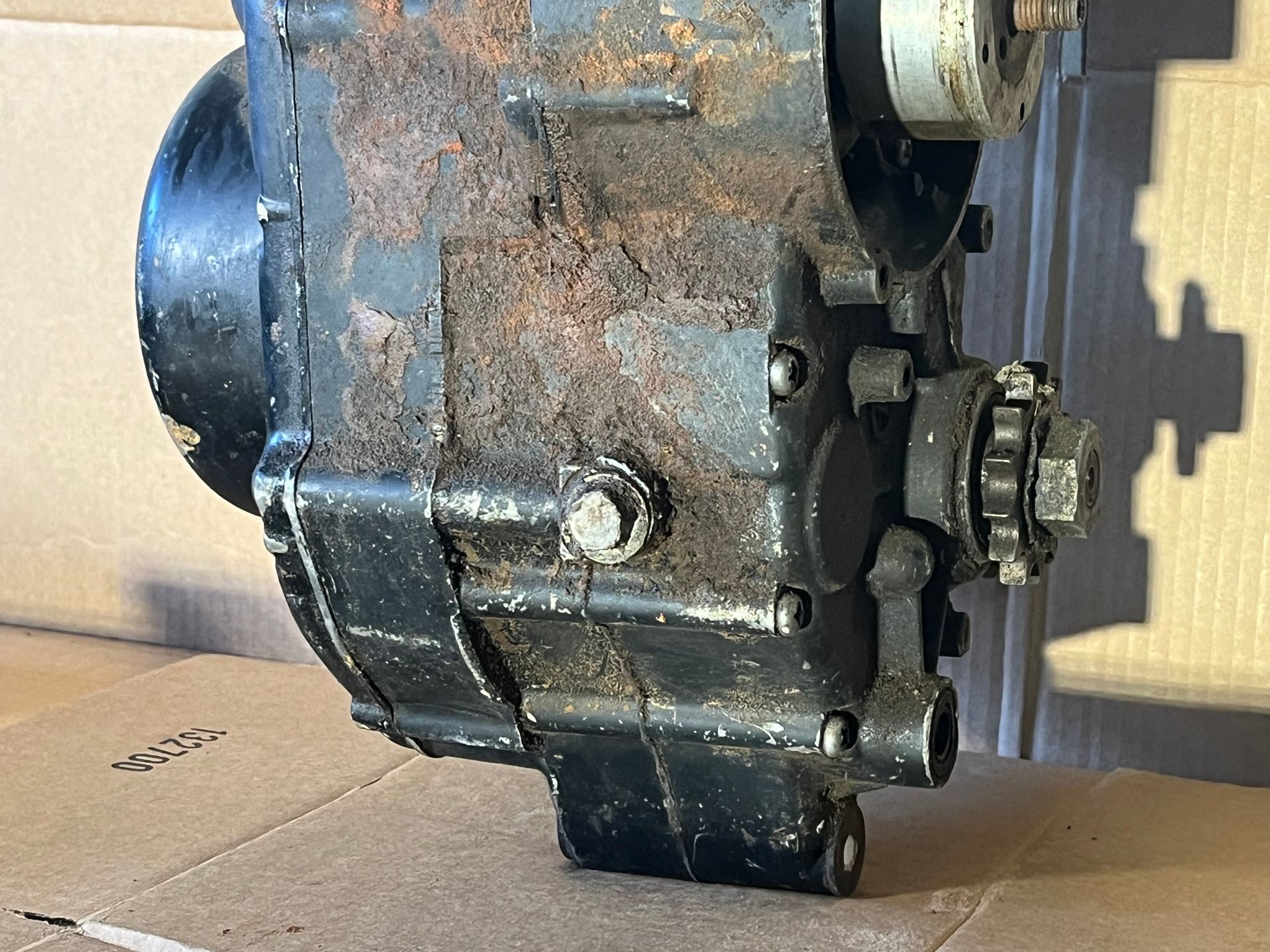 1976 SUZUKI RM100 Complete Engine Cylinder Head Clutch Cover S53