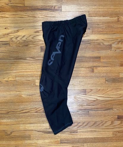 **NWOT** Seven Vox Youth Pants