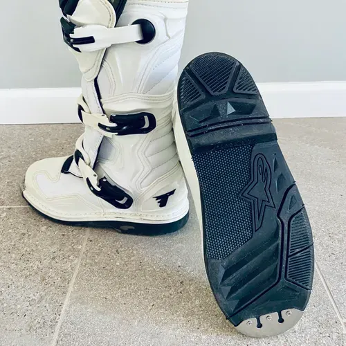 New tech cheap 1 boots