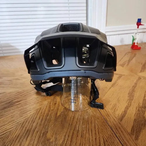 100% Altec FidLock Downhill MTB Helmet Flat Matte Black Large/XLarge L/XL Adult